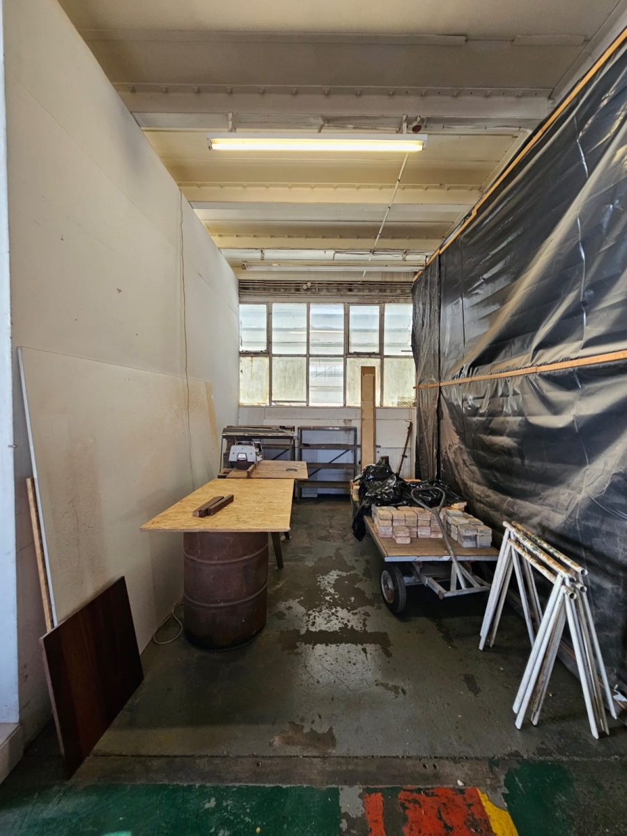 To Let Commercial Property for Rent in Brackenfell Central Western Cape